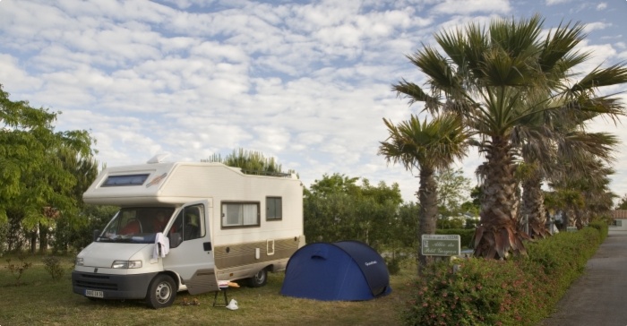 Emplacement camping - Camping 5 &eacute;toiles &icirc;le de R&eacute;
