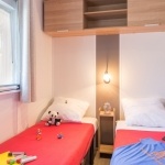 Chambre lits simples Grand Family Espace Privilège - Camping L'Océan* 5 étoiles