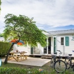 Extérieur mobil-home Access 2 Chambres -  Camping L'Océan* 5 étoiles