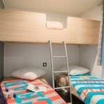 Lits simples superposés Confort 2 Chambres - Camping L'Océan* 5 étoiles île de Ré