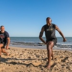 Réveil musculaire sur la plage - Camping 5 étoiles île de Ré